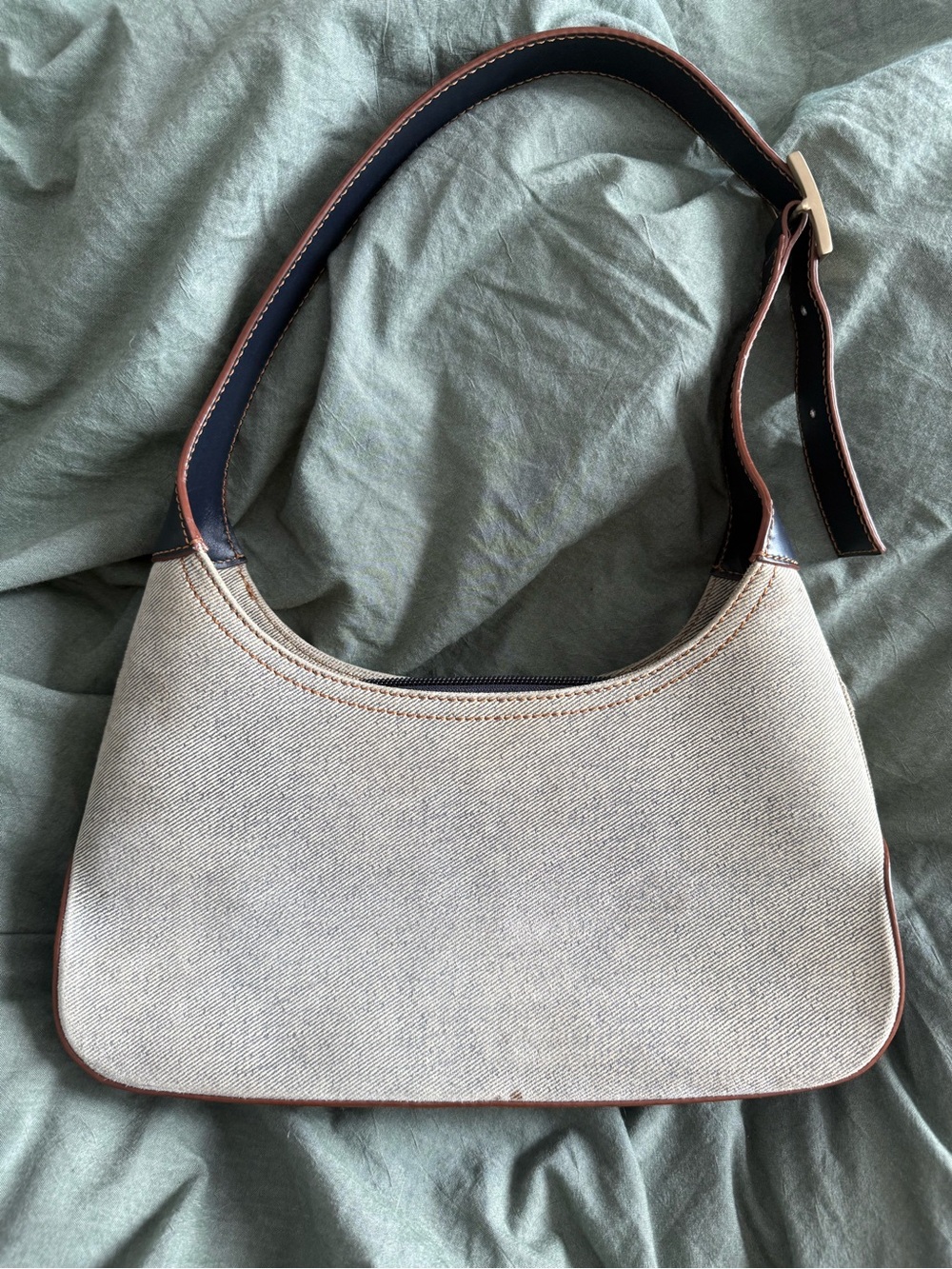 Salvatore Ferragamo Light Blue Beige and Navy Logo-Lined Shoulder Bag - Picture 3 of 7